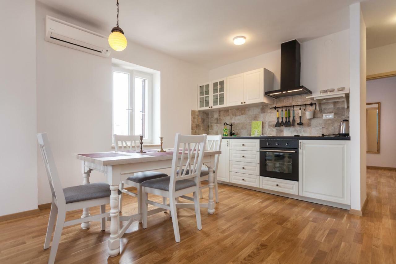 Apartment Amare Seaview Rovinj Exterior photo